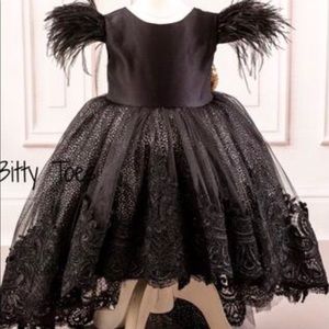 Itty Bitty Toes dress